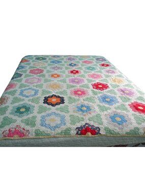 Vintage Grandmothers Flower Garden Quilt Flour Feed Sack 1930s Hand Crafted GUC